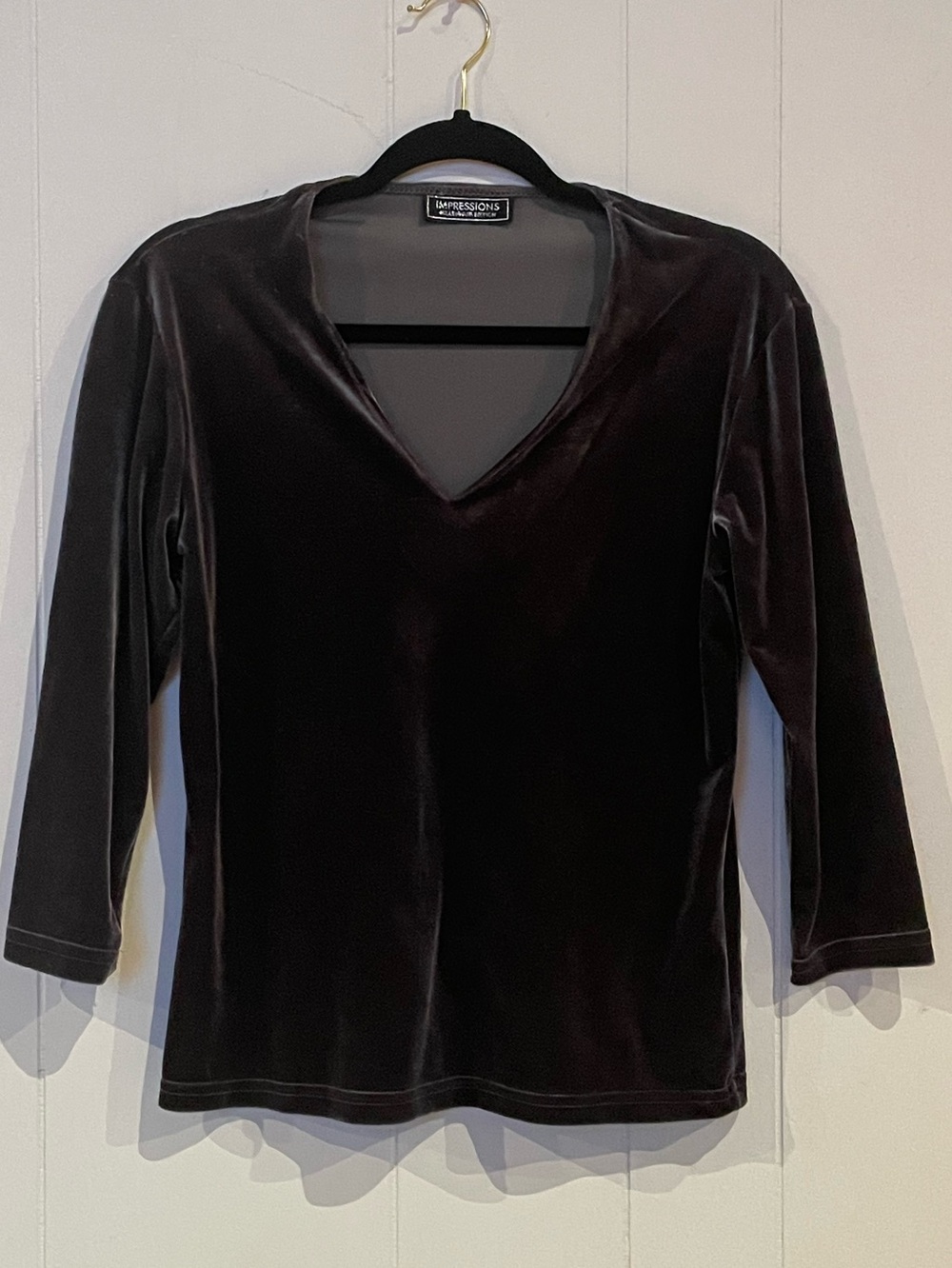 Impressions Velvet Top Womens Medium Gray Charcoal V Neck Y2K Fairy Whimsygoth